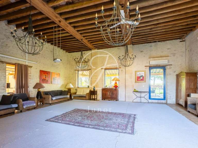 Propriété Bourges - 11 chambres - 1036m²