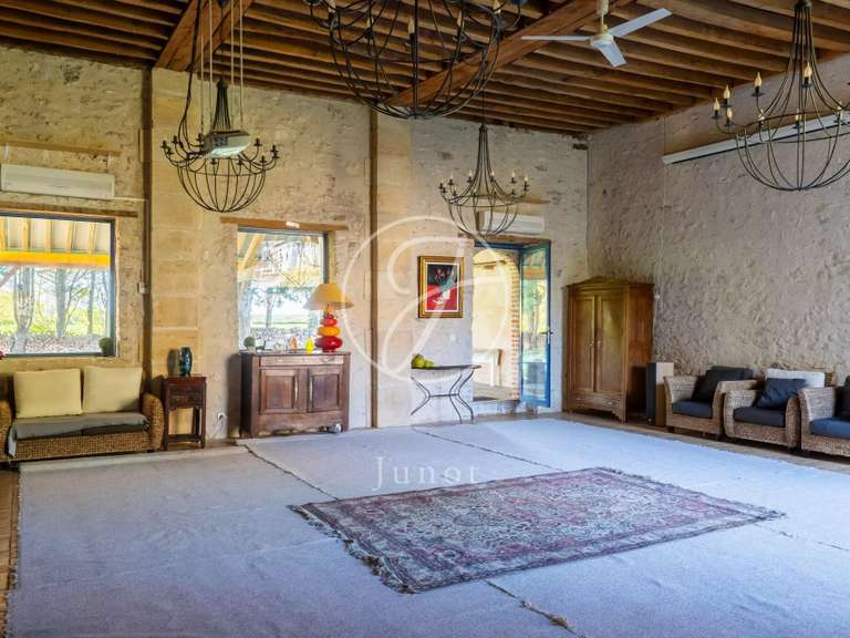 Propriété Bourges - 11 chambres - 1036m²