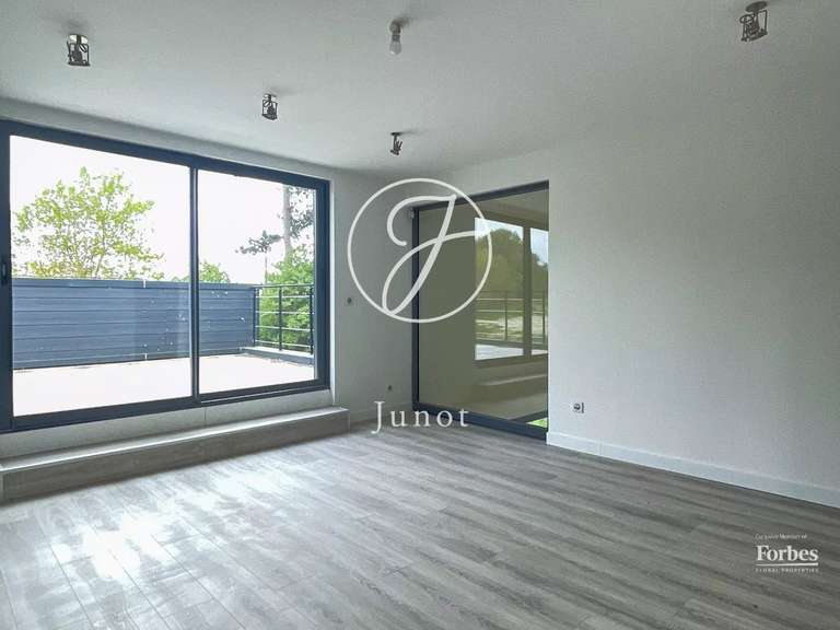 House Bourghelles - 5 bedrooms - 268m²