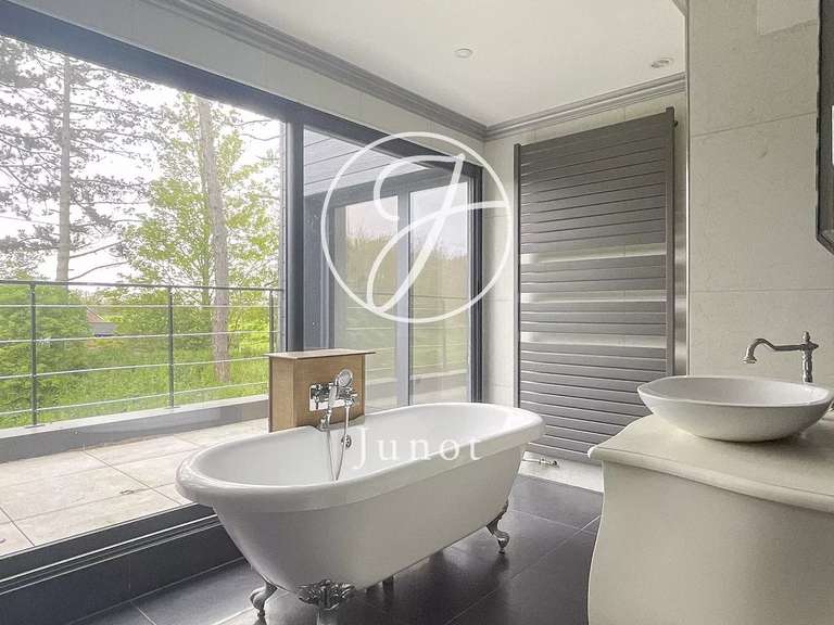 House Bourghelles - 5 bedrooms - 268m²