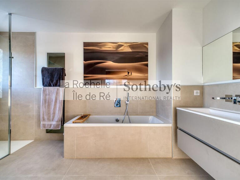 House Bourgneuf - 4 bedrooms - 185m²