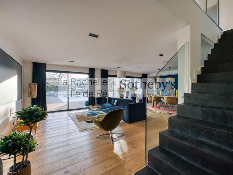 House Bourgneuf - 4 bedrooms - 185m²