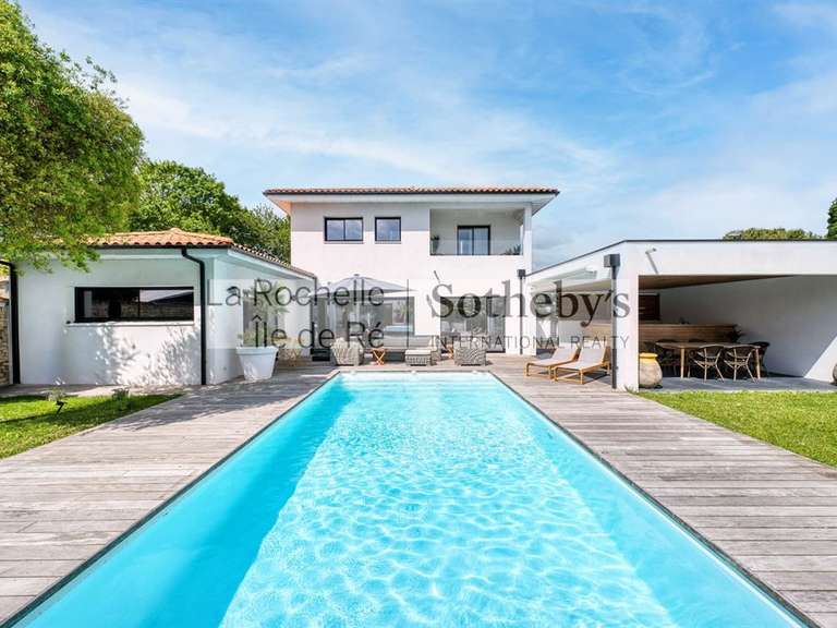 Maison Bourgneuf - 4 chambres - 185m²