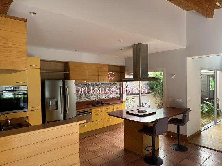 Villa Bourgneuf - 6 bedrooms - 326m²