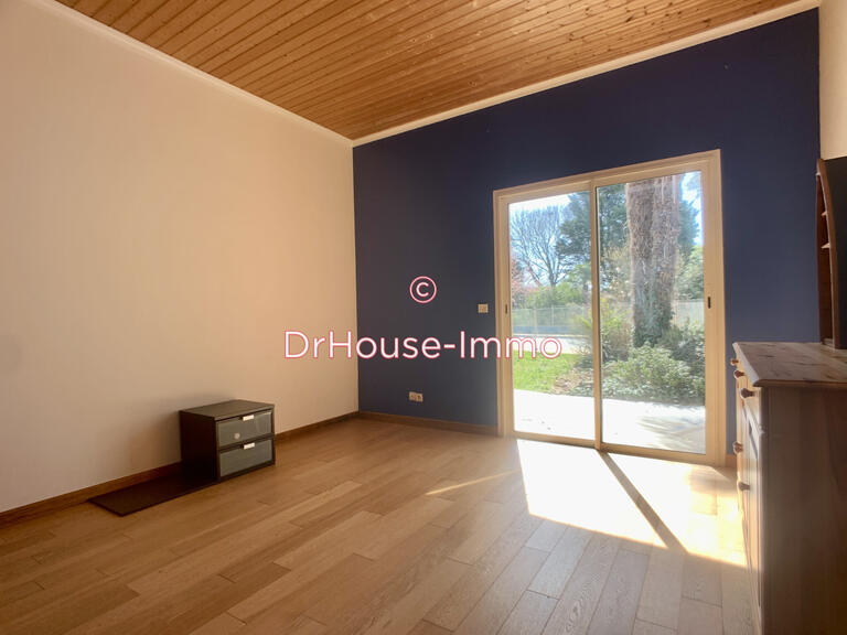 Villa Bourgneuf - 6 bedrooms - 326m²
