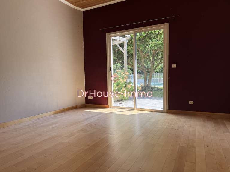 Villa Bourgneuf - 6 bedrooms - 326m²
