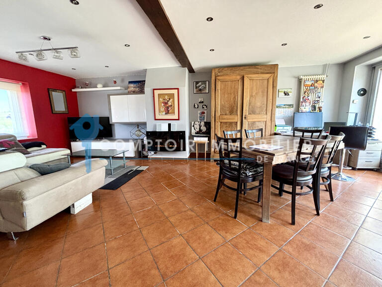 Maison Bourgoin-Jallieu - 4 chambres - 186m²