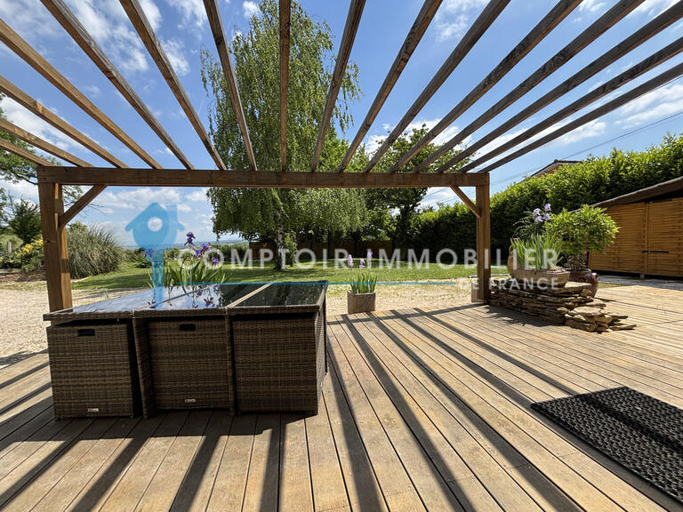 Maison Bourgoin-Jallieu - 4 chambres - 186m²