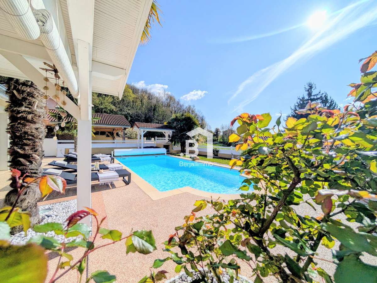 Maison Bourgoin-Jallieu