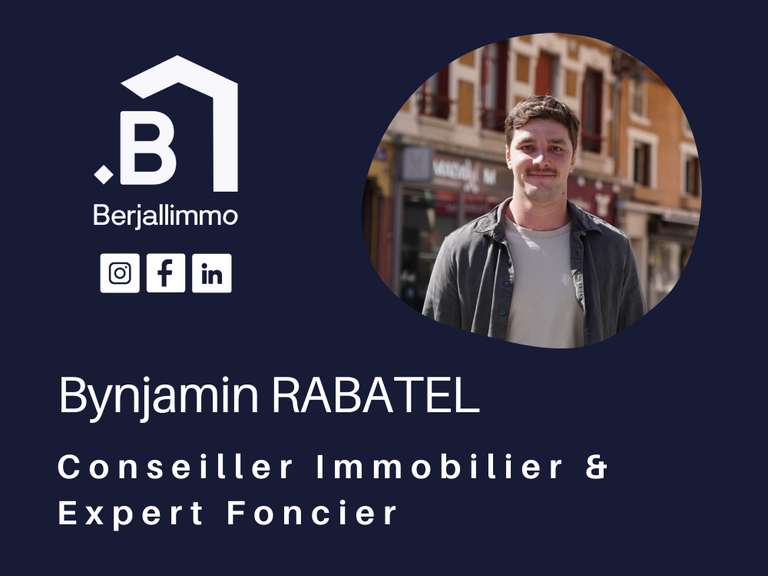 Maison Bourgoin-Jallieu - 6 chambres - 315m²