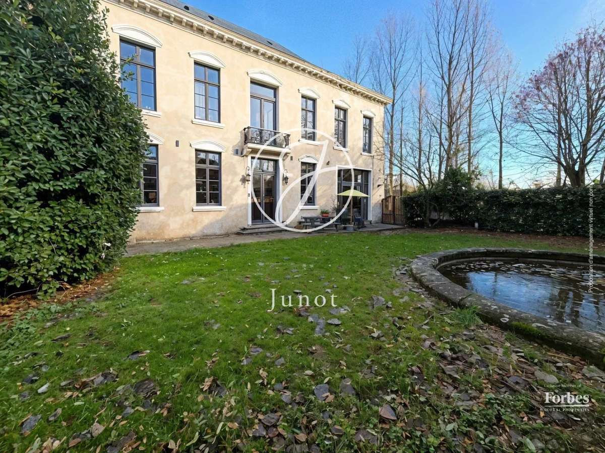Maison Bouvignies