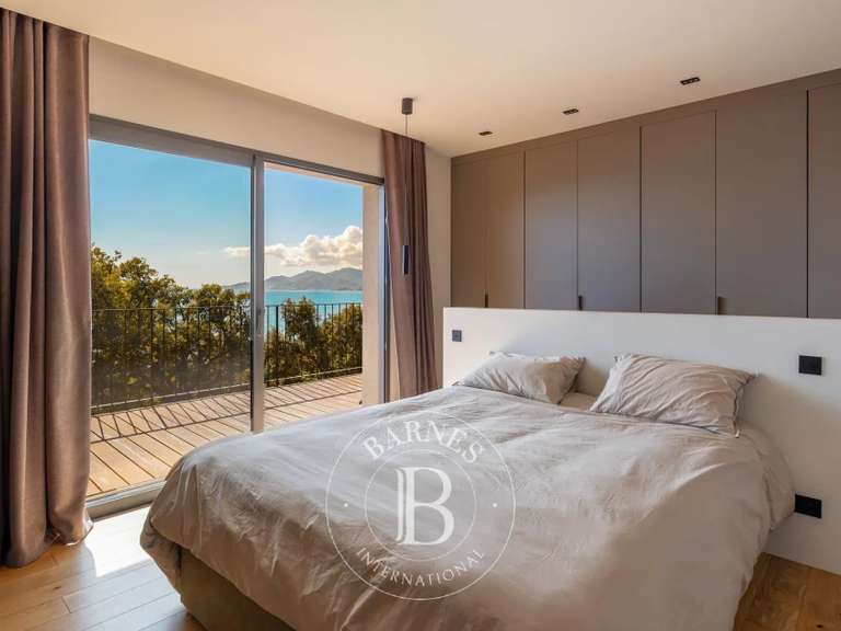 Villa avec Vue sur mer Brando - 299m²