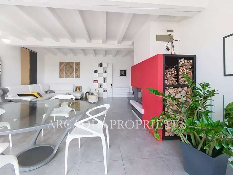 Maison Branne - 5 chambres - 405m²