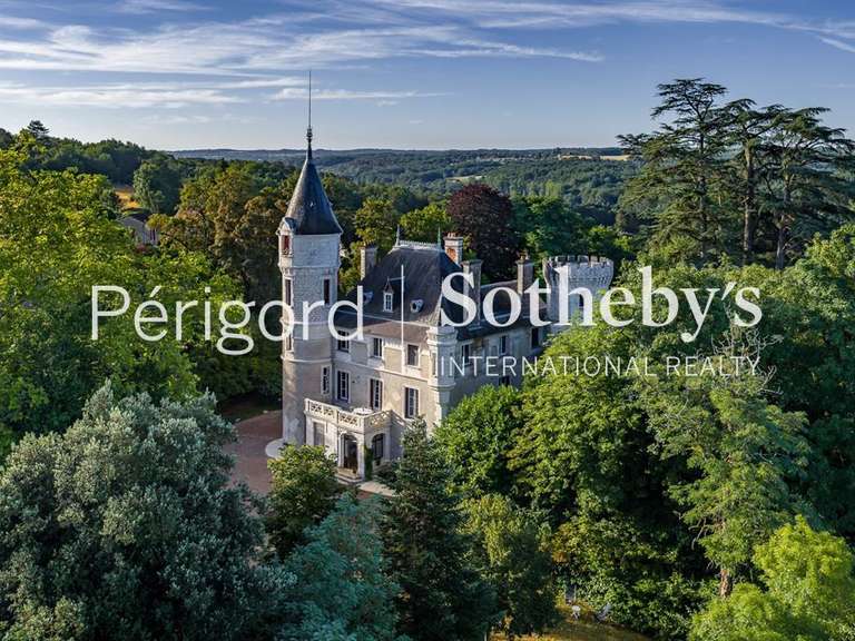 Château Brantôme - 8 chambres - 530m²