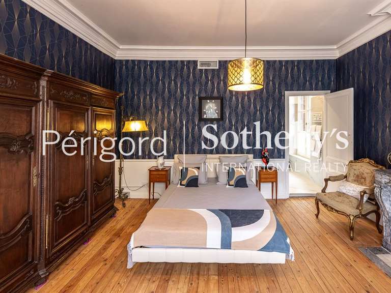 Château Brantôme - 8 chambres - 530m²