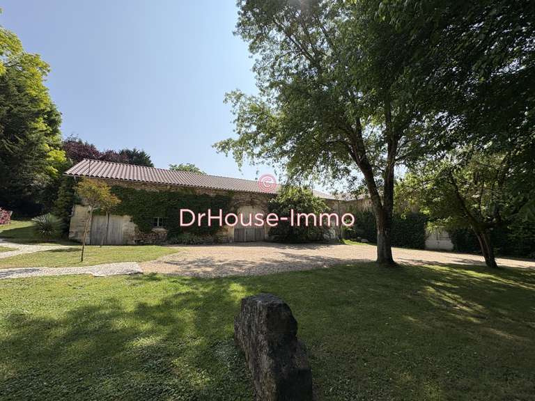 Villa Brantôme - 4 bedrooms - 182m²