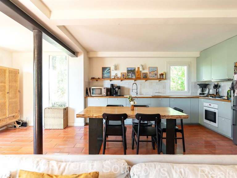 Propriété Bras - 650m²