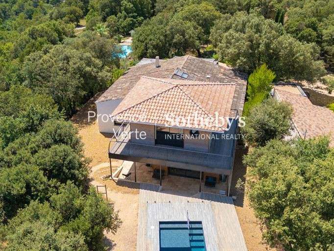 Propriété Bras - 650m²