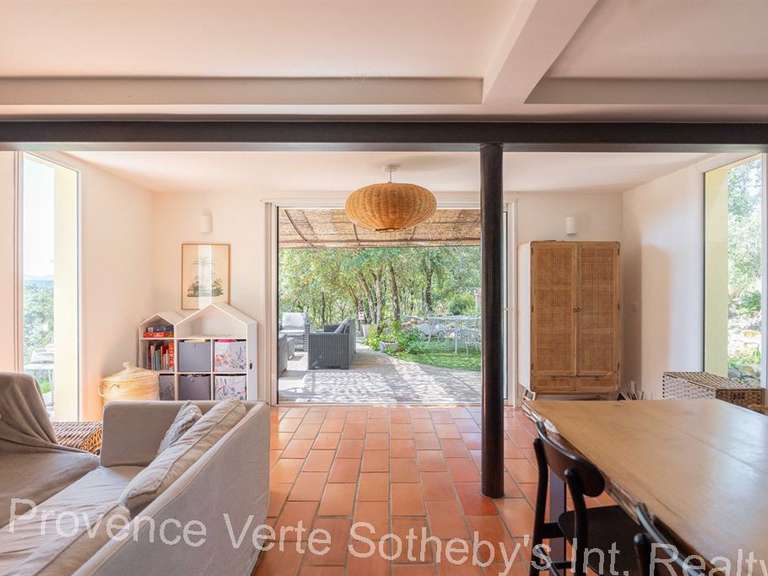 Propriété Bras - 650m²