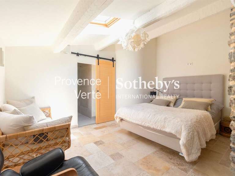 Propriété Bras - 650m²