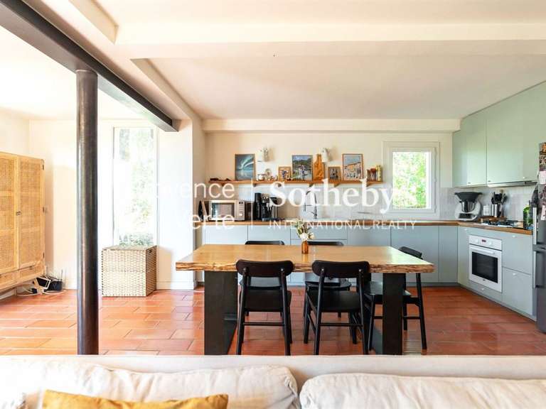 Propriété Bras - 650m²