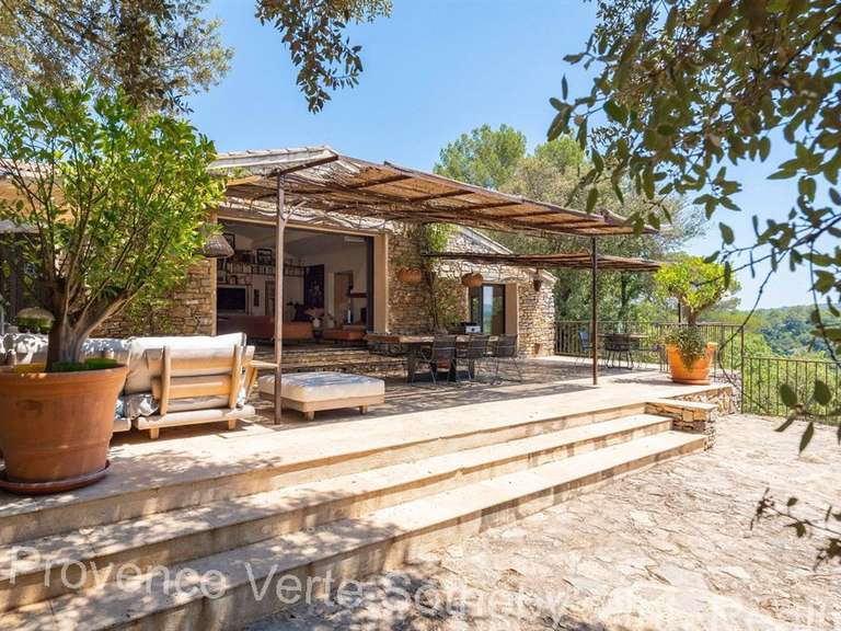 Propriété Bras - 650m²