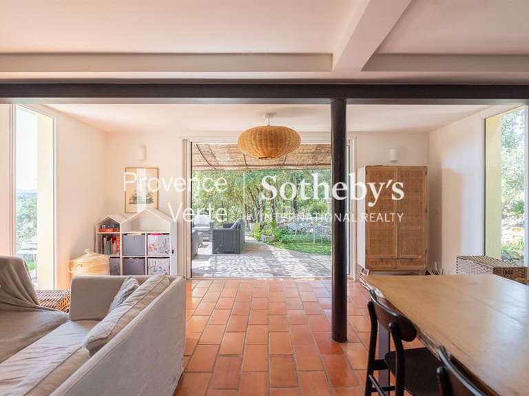 Propriété Bras - 650m²