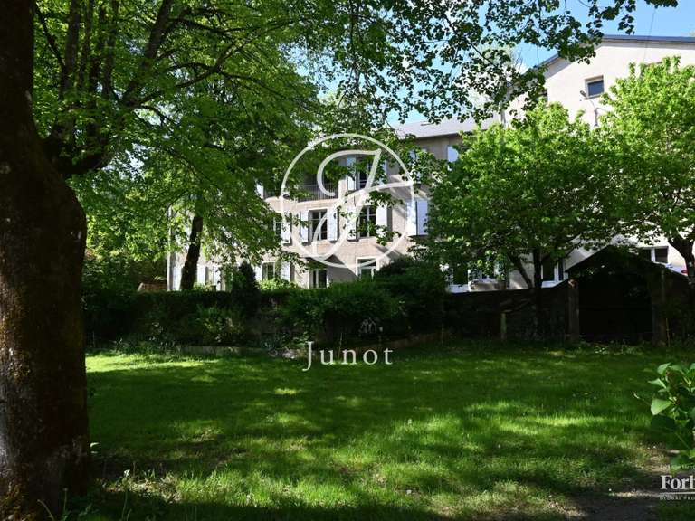 Maison Brassac - 3800m²