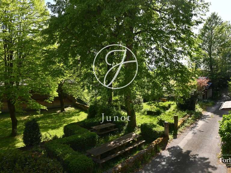 Maison Brassac - 3800m²