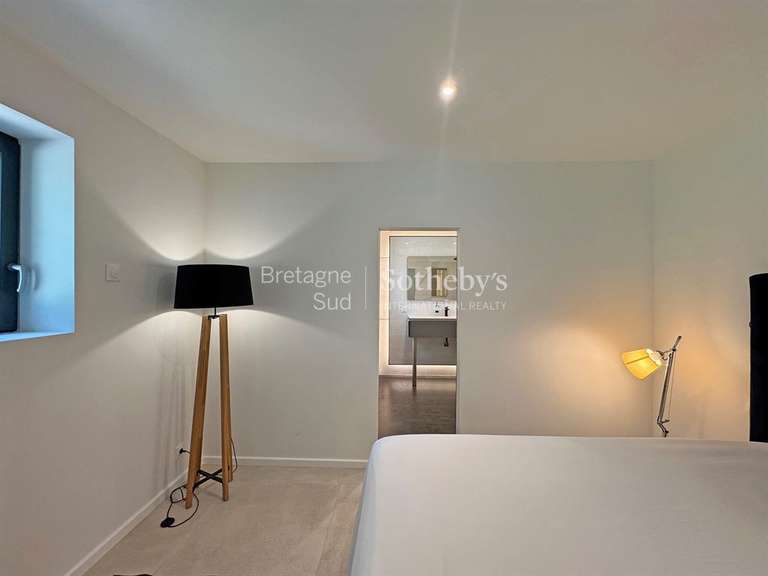 Maison Brélès - 4 chambres - 144m²