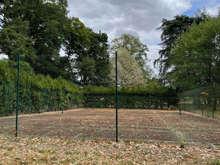 Maison Bressuire - 6 chambres - 380m²