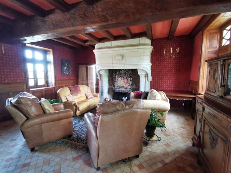 Maison Bressuire - 6 chambres - 380m²