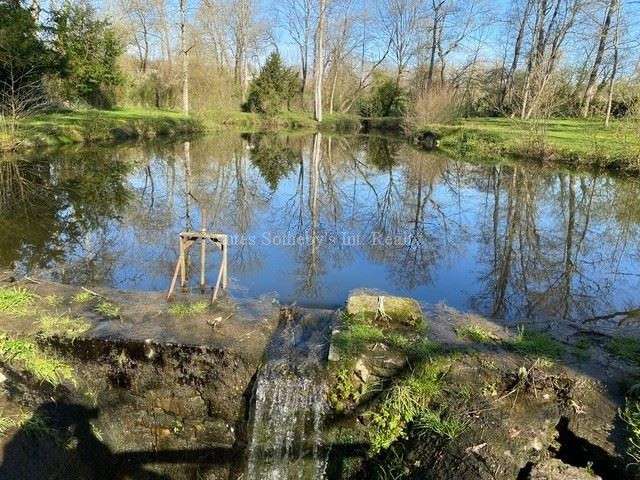 Maison Bressuire - 6 chambres - 380m²