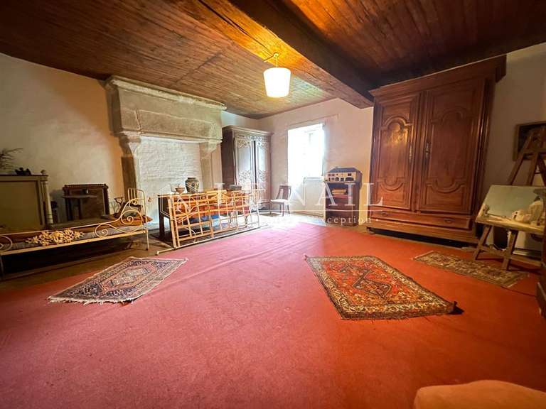 Propriété Bressuire - 12 chambres - 540m²