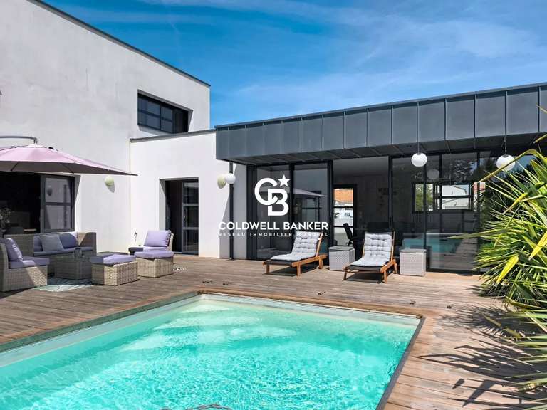 Maison Bretignolles-sur-Mer - 4 chambres - 225m²