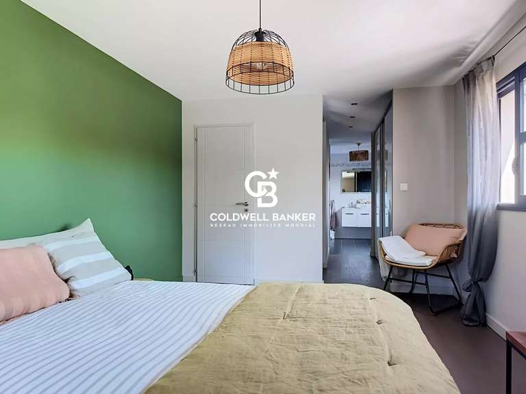 Maison Bretignolles-sur-Mer - 4 chambres - 225m²