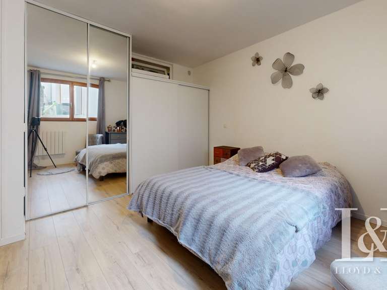 House Breuil-Bois-Robert - 10 bedrooms - 345m²