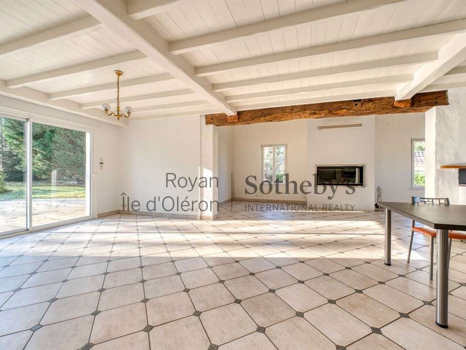 House Breuillet
