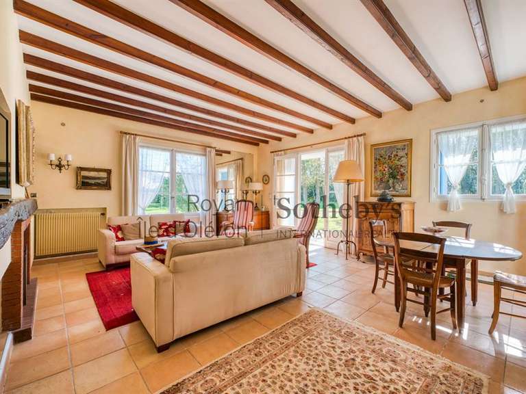 House Breuillet - 7 bedrooms - 260m²