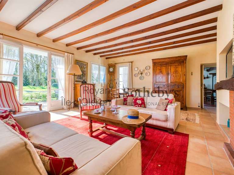 House Breuillet - 7 bedrooms - 260m²