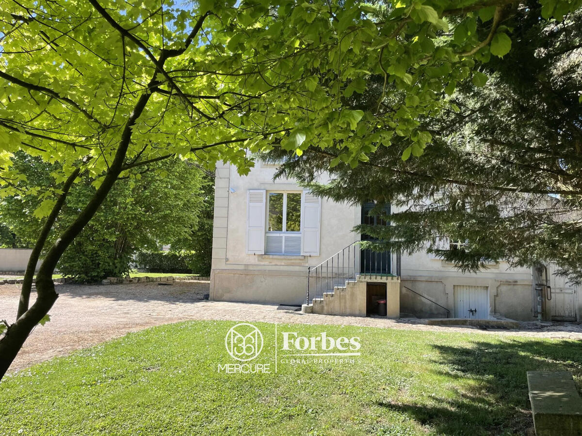 Property Brie-Comte-Robert