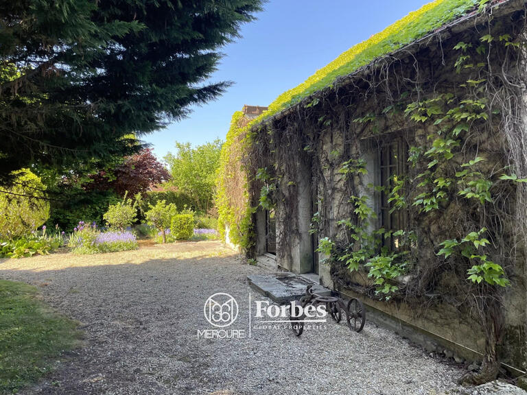 Property Brie-Comte-Robert - 5 bedrooms - 250m²