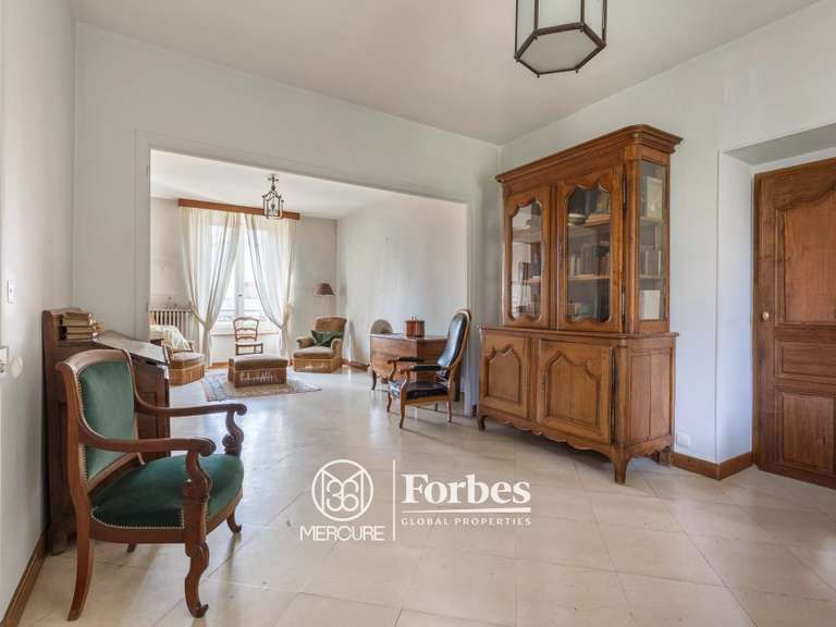 Propriété Brie-Comte-Robert - 5 chambres - 250m²