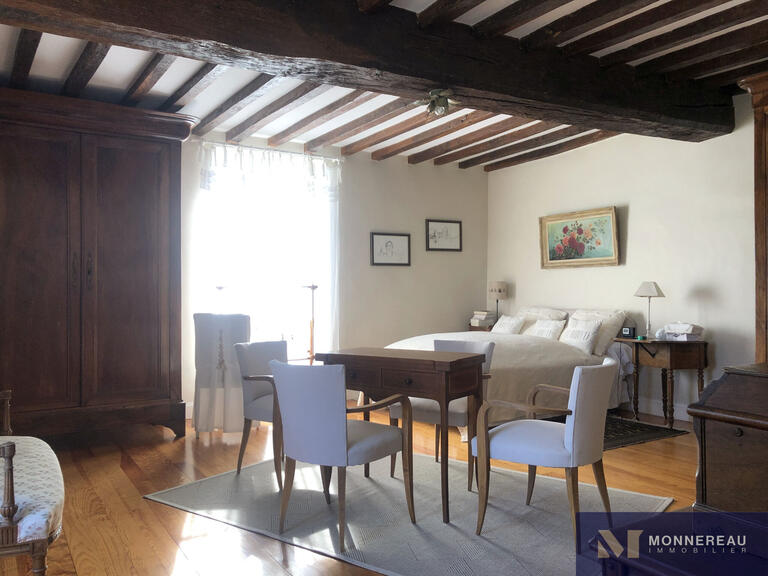 Maison Brie-sous-Barbezieux - 3 chambres - 208m²