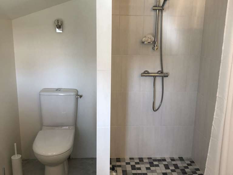 Maison Brie-sous-Barbezieux - 3 chambres - 208m²