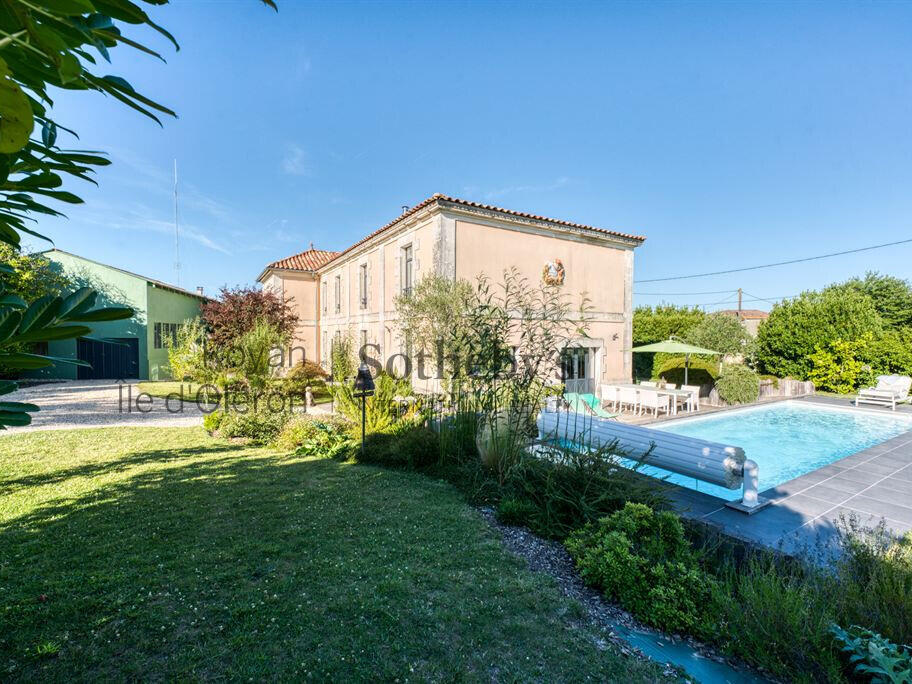 Maison Brie-sous-Mortagne