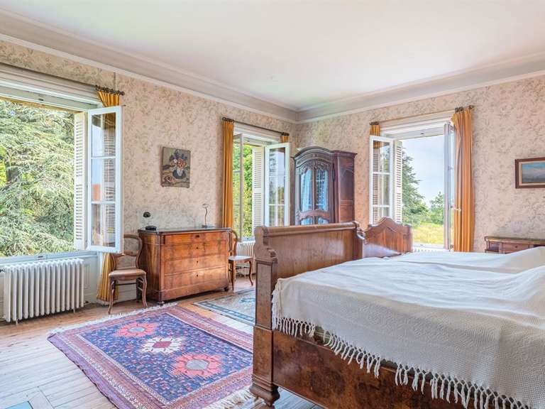 House Brignais - 8 bedrooms - 522m²