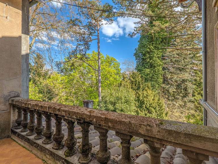 Maison Brignais - 5 chambres - 246m²