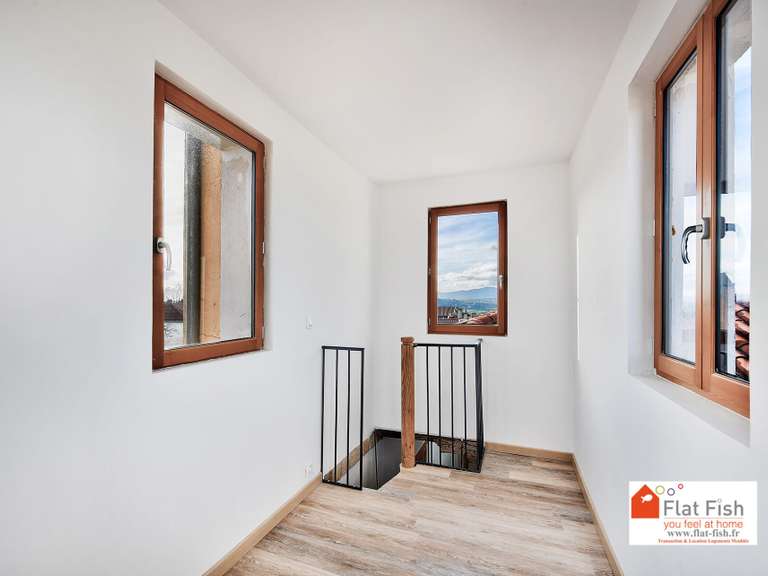 Maison Brignais - 6 chambres - 322m²