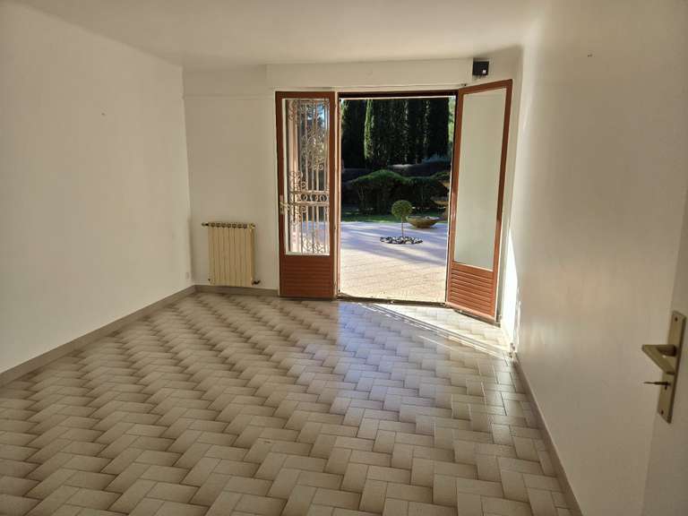 House Brignoles - 5 bedrooms - 204m²